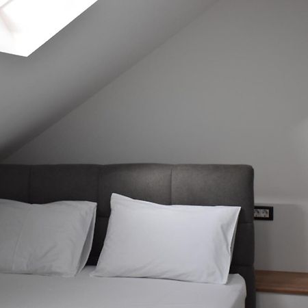 Apartman Lucana Apartment Tribunj  Bagian luar foto