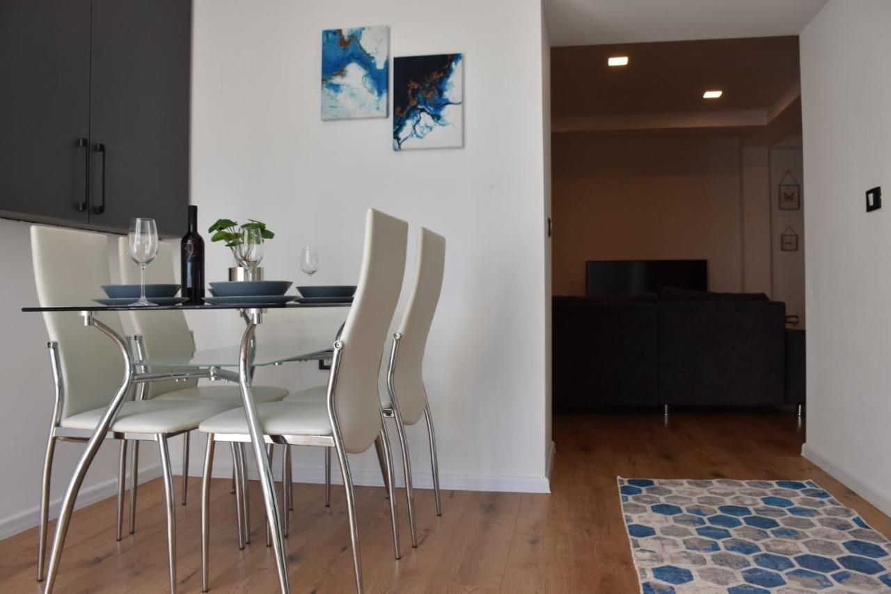 Apartman Lucana Apartment Tribunj  Bagian luar foto