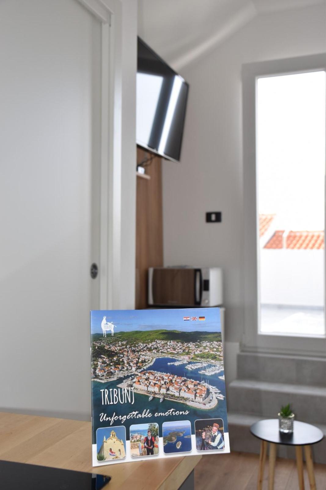 Apartman Lucana Apartment Tribunj  Bagian luar foto